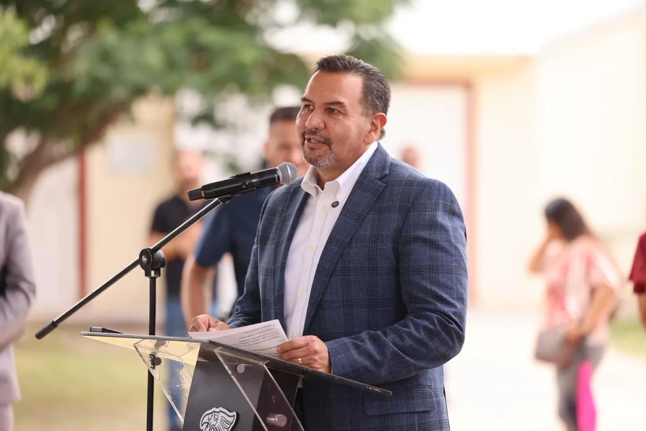 Gobierno de Juárez invierte 3.5 millones de pesos en rehabilitación de Secundaria Técnica 38