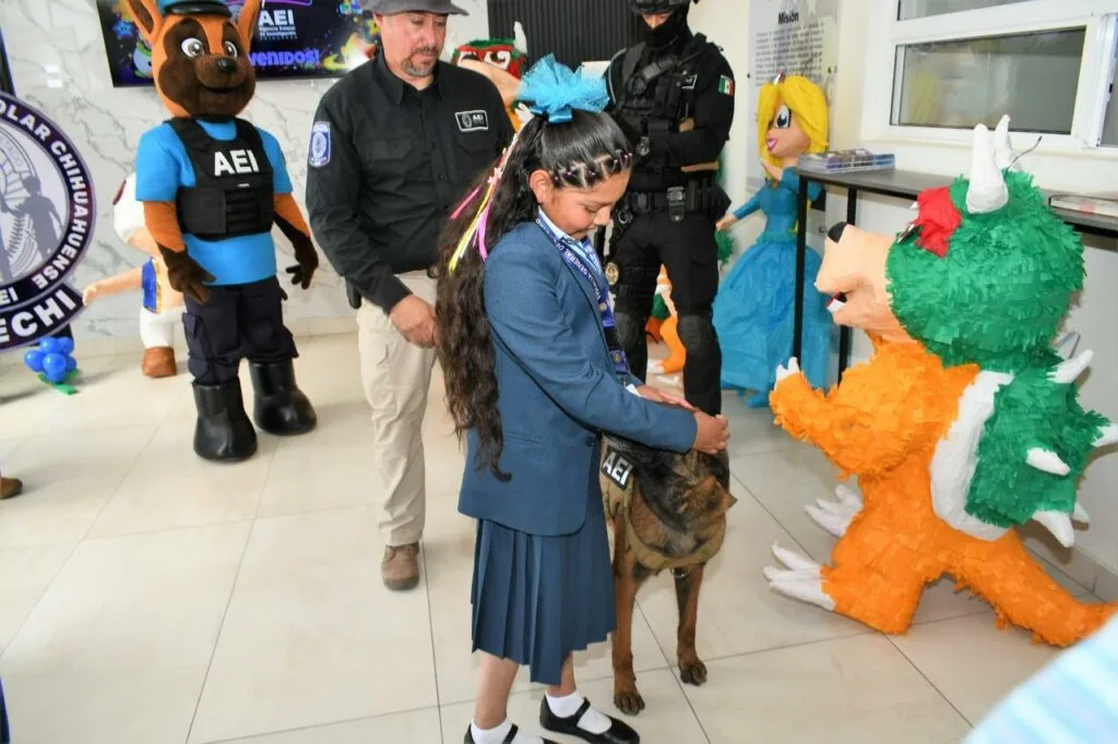 Niña tarahumara de 12 años asume por un día como Fiscal General de Chihuahua - imagen 11
