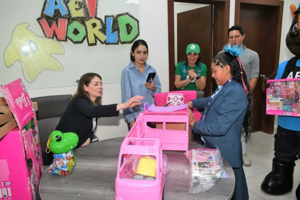 Niña tarahumara de 12 años asume por un día como Fiscal General de Chihuahua - imagen 15