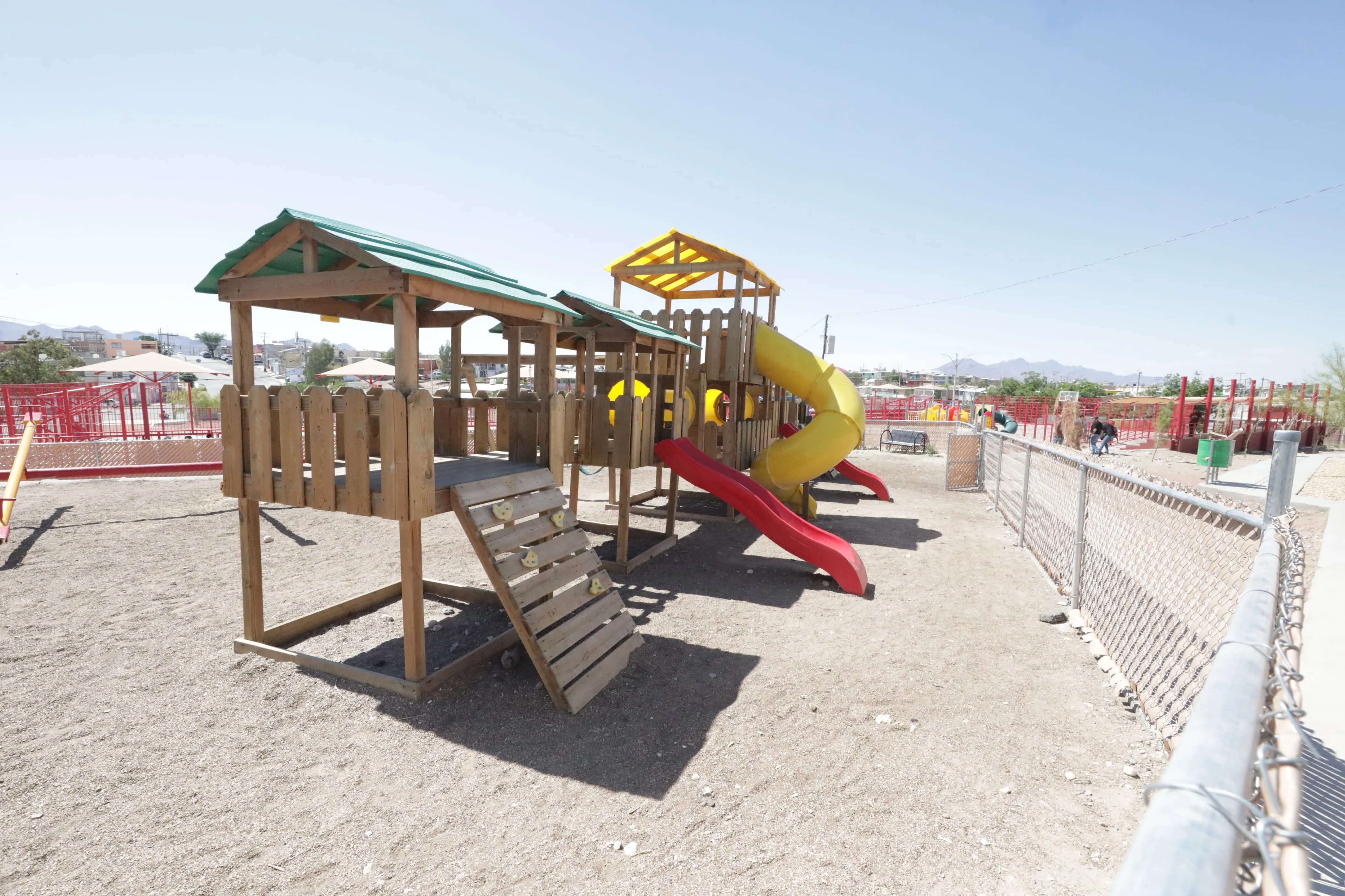 Rehabilitan parque Sierra Naica en colonia El Jarudo con inversión de 5.4 mdp - imagen 6