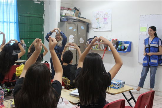 Programa municipal lleva salud a 3,754 niños en escuelas de Chihuahua