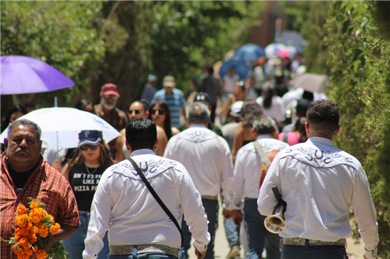 Más de 13 mil personas visitaron los panteones municipales de Chihuahua durante el Día de las Madres - imagen 3