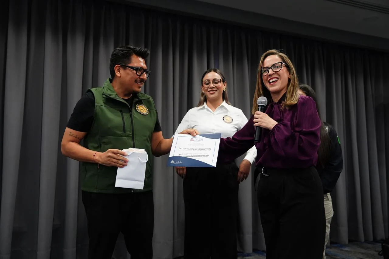 Fiscalía de Chihuahua capacita a estudiantes de La Salle sobre prevención de la tortura