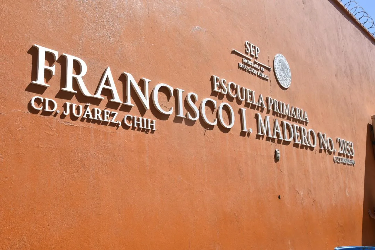 Obras Públicas concluye 20 domos escolares en Juárez; serán entregados por el alcalde Pérez Cuéllar - imagen 2
