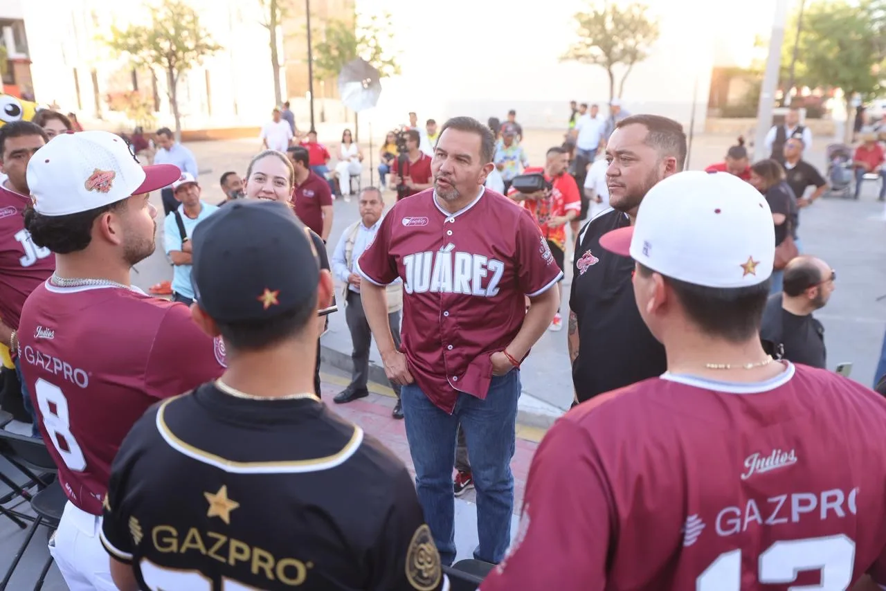Pérez Cuéllar respalda a los Indios de Juárez en su búsqueda del bicampeonato estatal de beisbol 2026 - imagen 11