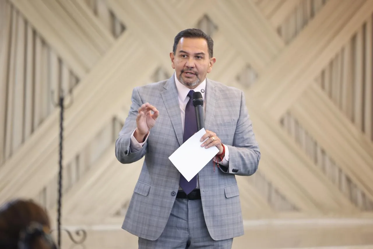 Alcalde y DIF de Juárez festejan el Día de las Madres con coordinadoras de los 96 Consejos de Adultos Mayores - imagen 4