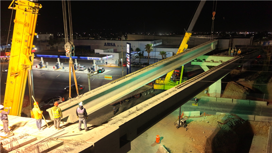 Paso superior en Nogales e Industrias llega al 63% de avance tras concluir montaje de 72 trabes