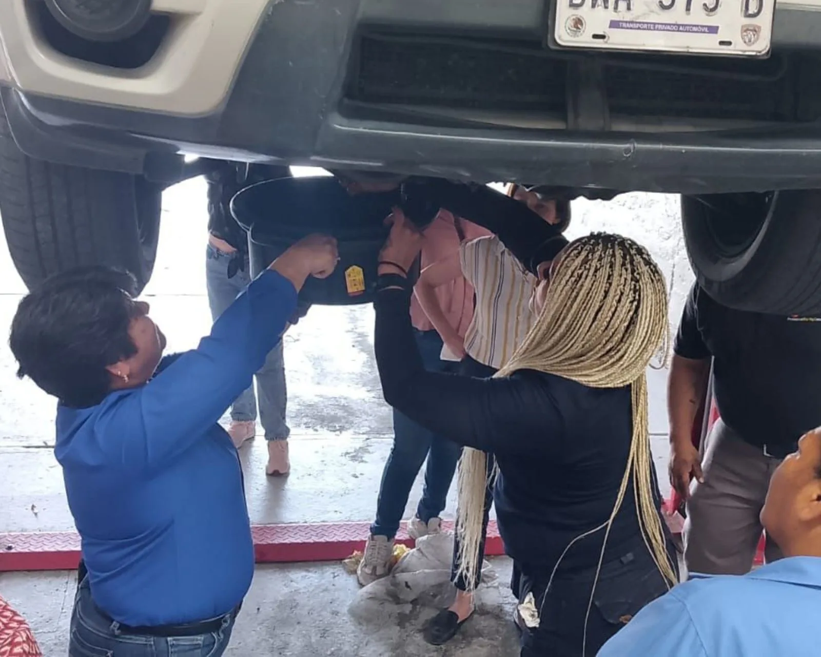 18 mujeres del CEJUM Chihuahua concluyen taller de mecánica automotriz de emergencia - imagen 3