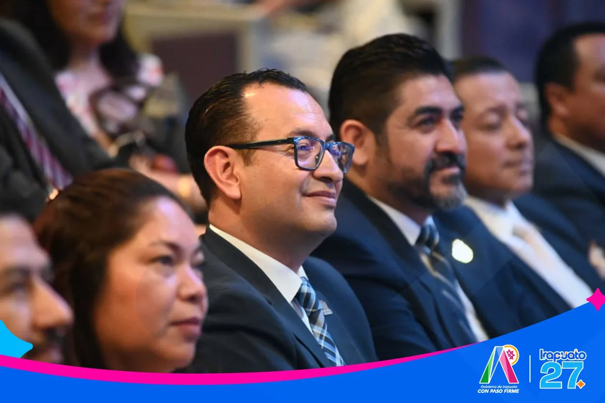 La Preparatoria de Irapuato cumple 75 años y recibe reconocimiento del gobierno municipal - imagen 8