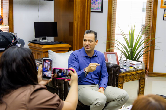 Bonilla defiende convenio con la Policía de Nueva York y reporta cifras históricas de seguridad en Chihuahua