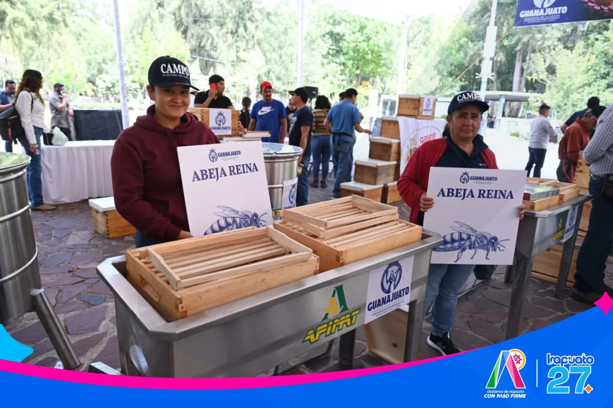 Irapuato conmemora el Día Mundial de las Abejas con premiaciones, equipamiento apícola y jardines polinizadores - imagen 9