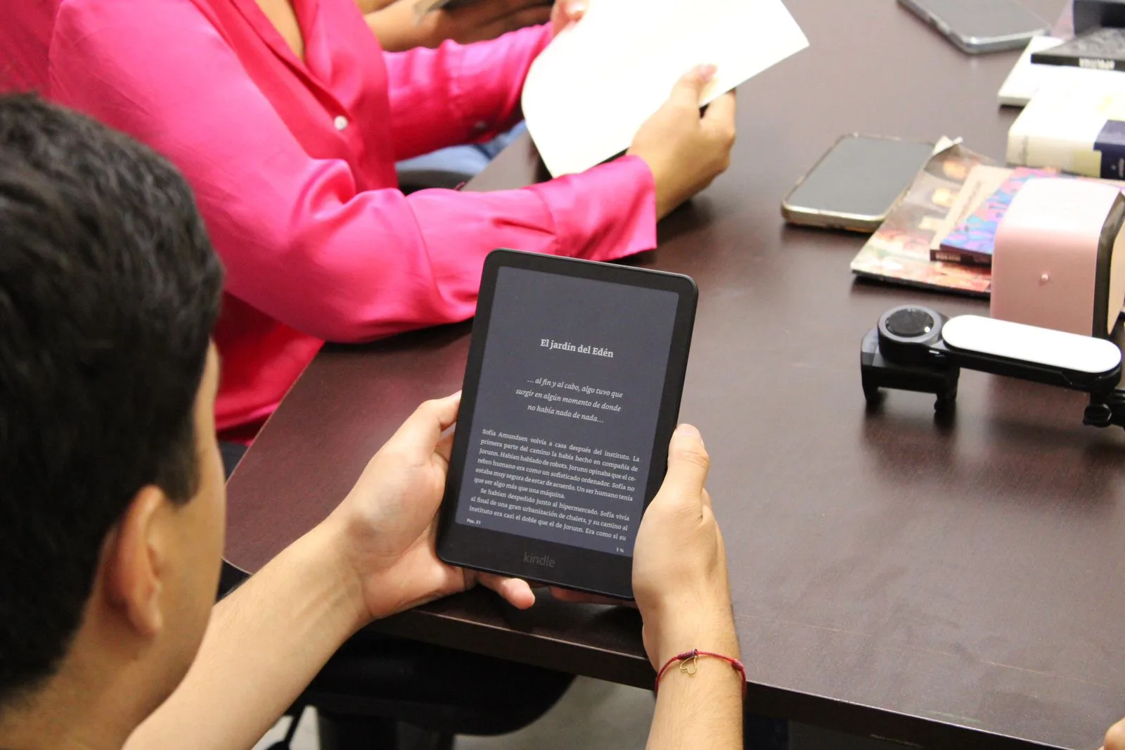 Jóvenes de Ciudad Juárez participan en maratón de lectura presentado en la mañanera de Claudia Sheinbaum - imagen 2