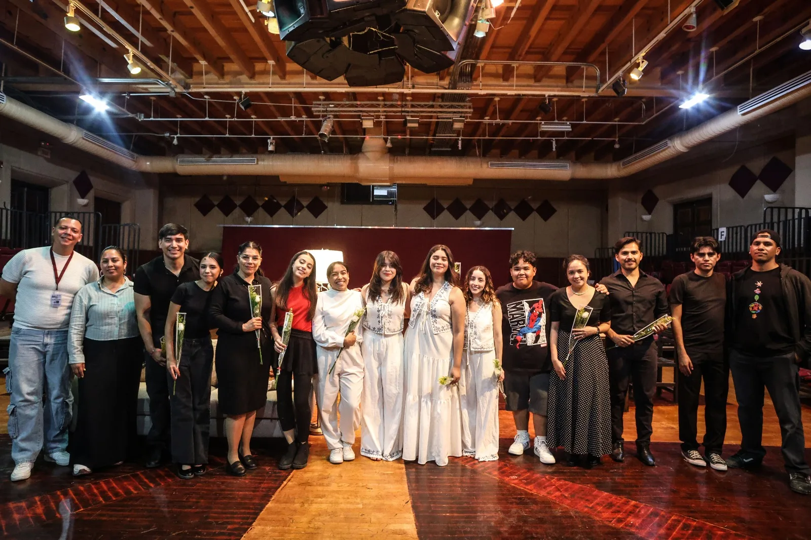 Obra 'Mi alma grita el silencio de mi niña' emociona al público en el festival Arte+Arte de Juárez - imagen 12
