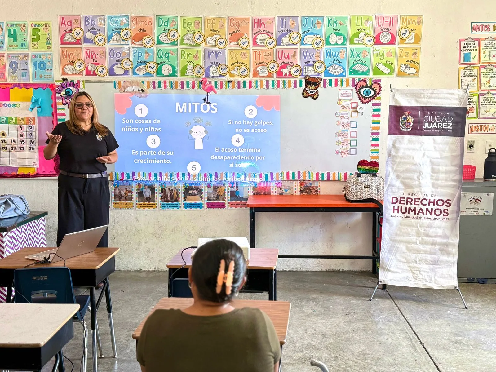 Derechos Humanos organiza charla sobre acoso escolar en escuela de la colonia México 68 - imagen 1