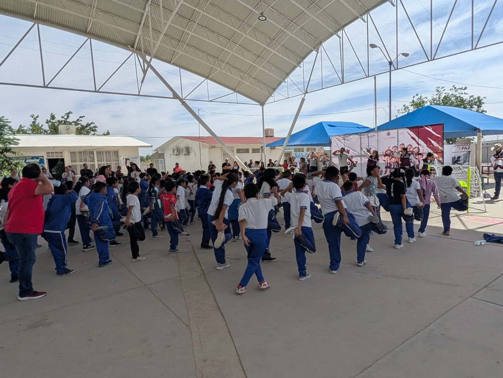 Ciudad Juárez impulsa cultura de paz en escuelas con programa 'Balón por la Paz' - imagen 2