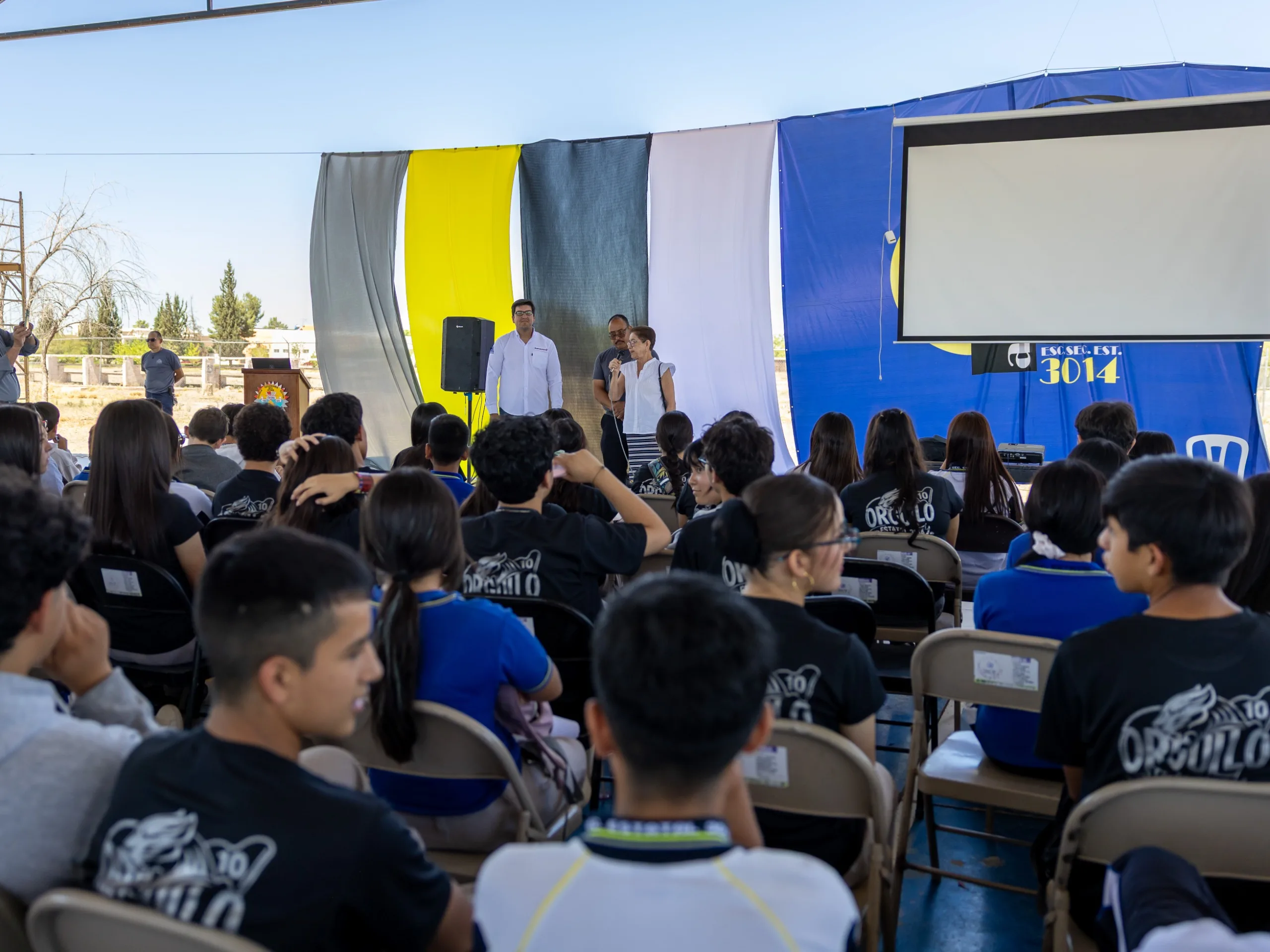 Más de 600 adolescentes en Delicias reciben información sobre los riesgos del vapeo en secundaria 3014