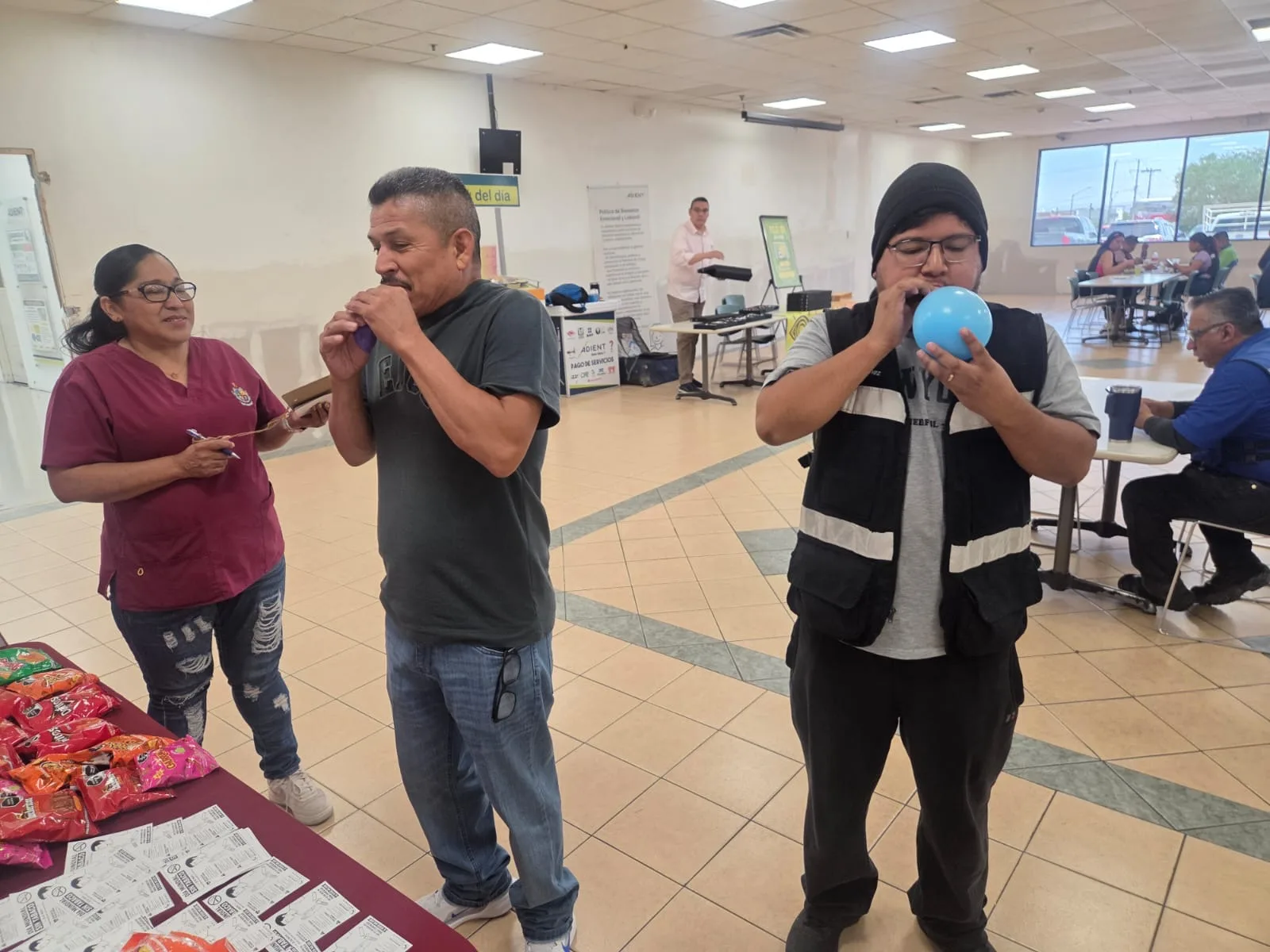 Salud Municipal impulsa campaña contra el tabaquismo en trabajadores de maquiladora Adient en Ciudad Juárez - imagen 3