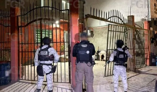 Detienen a tres personas en Chihuahua por secuestro de cinco extranjeros en 2025 - imagen 12