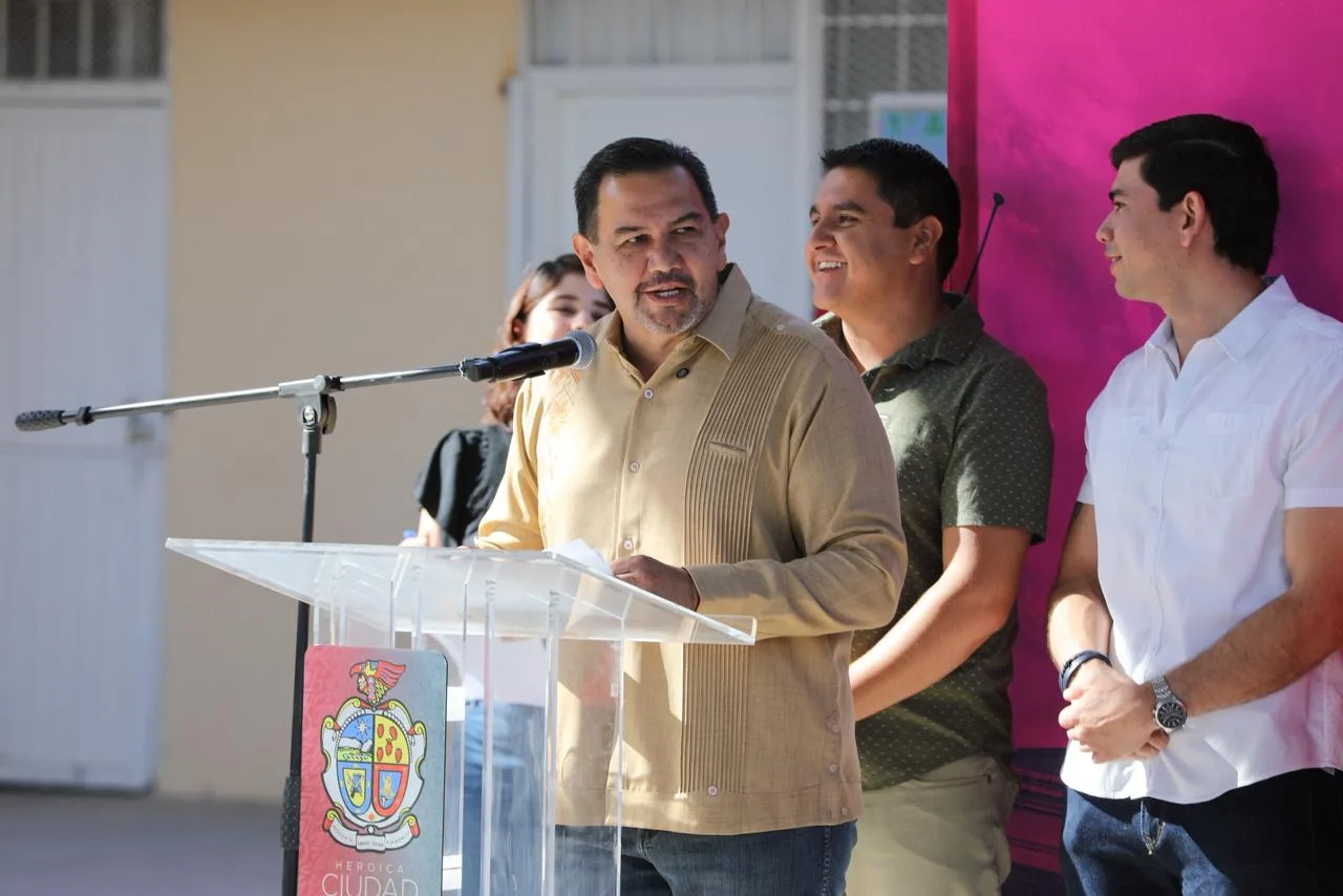 Gobierno Municipal de Ciudad Juárez entrega rehabilitación en Escuela Primaria Luis Donaldo Colosio - imagen 7