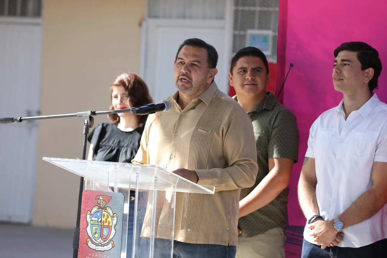 Gobierno Municipal de Ciudad Juárez entrega rehabilitación en Escuela Primaria Luis Donaldo Colosio - imagen 9