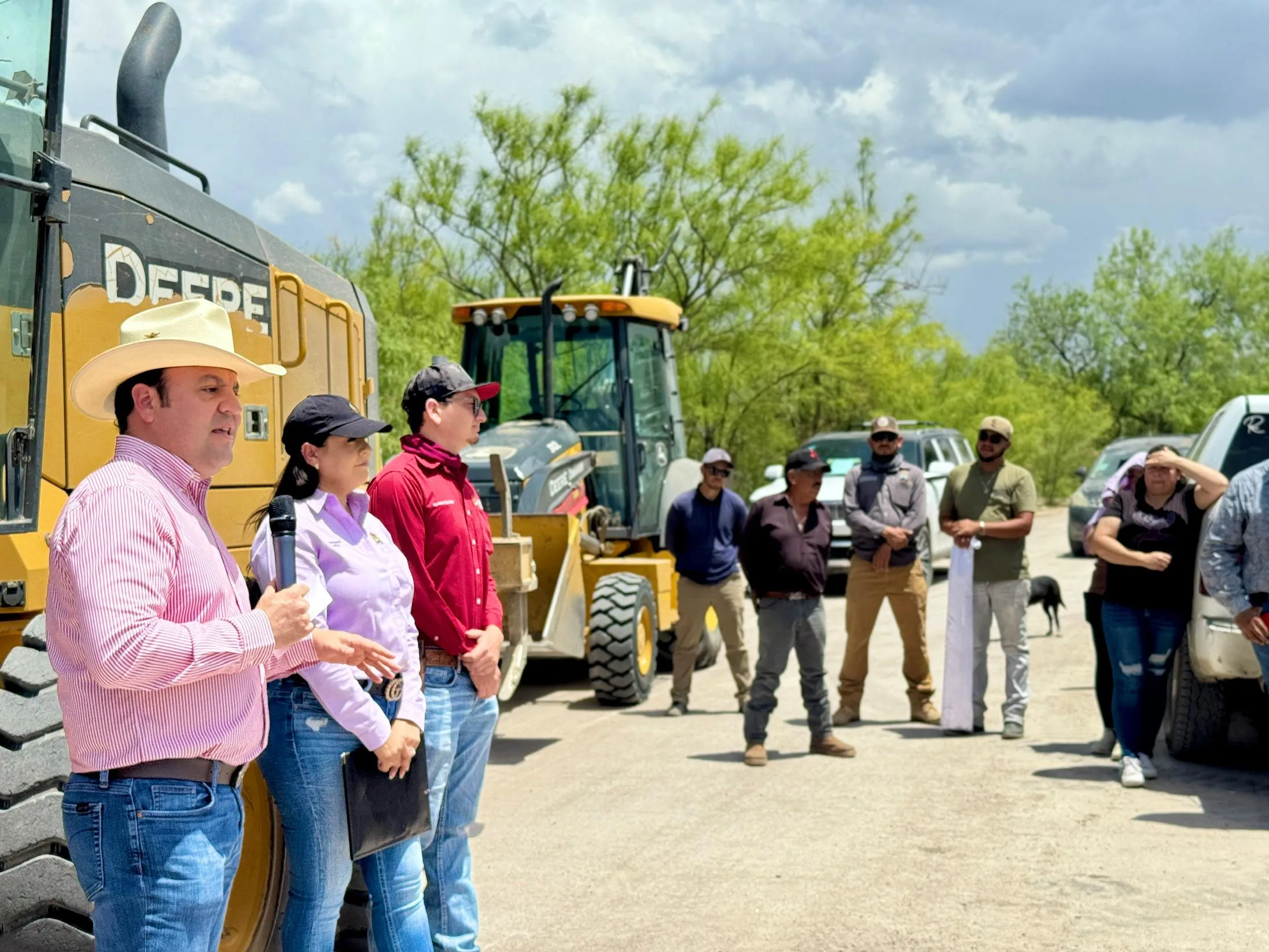 Chihuahua impulsa más de 25 millones de pesos en obras de pavimentación en el sur del estado