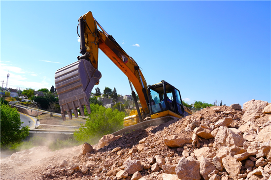 Avanzan obras en la Gaza de Incorporación entre Teófilo Borunda y periférico de la Juventud en Chihuahua