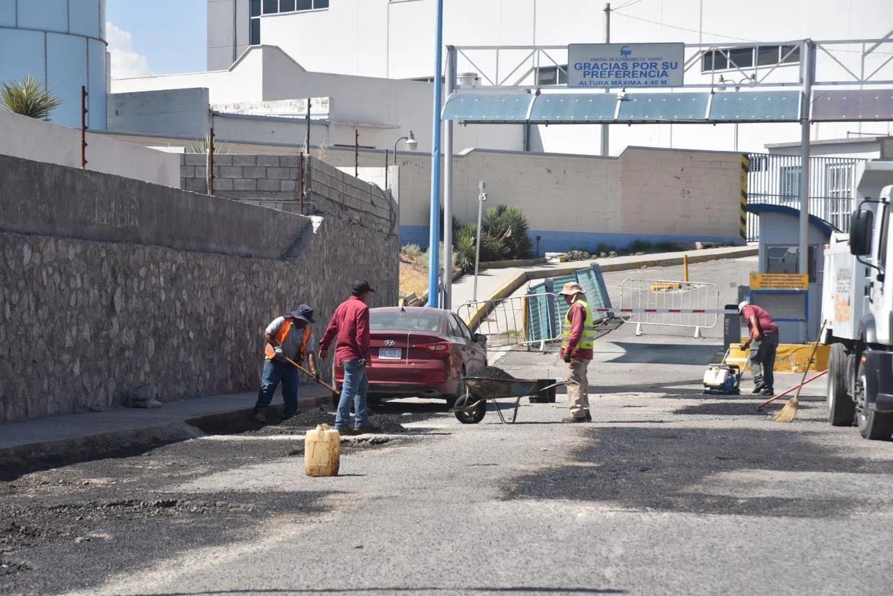 Obras Públicas repara más de 6 mil baches en la ciudad durante mayo 2026 - imagen 4