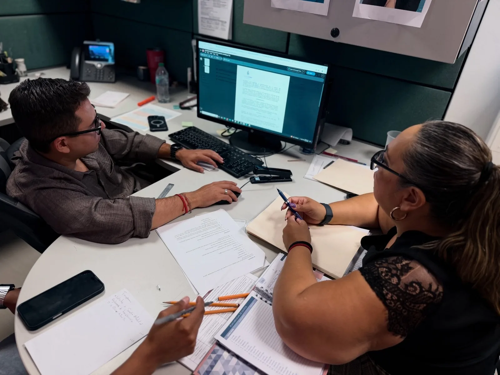 Coordinación de Transparencia revisa avances en Guía de Desempeño Municipal en Ciudad Juárez