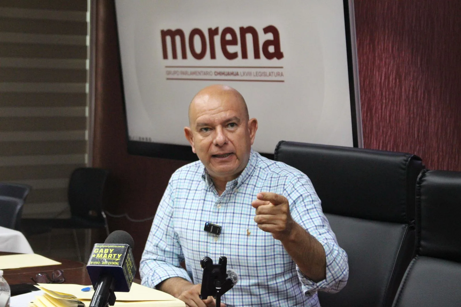 Denuncian posible beneficio a inversionistas en remate de viviendas en Chihuahua