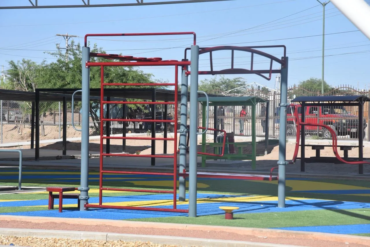 Finalizan instalaciones deportivas en Escuela Secundaria Federal 11 en Tierra Nueva con inversión de 6.7 millones - imagen 3